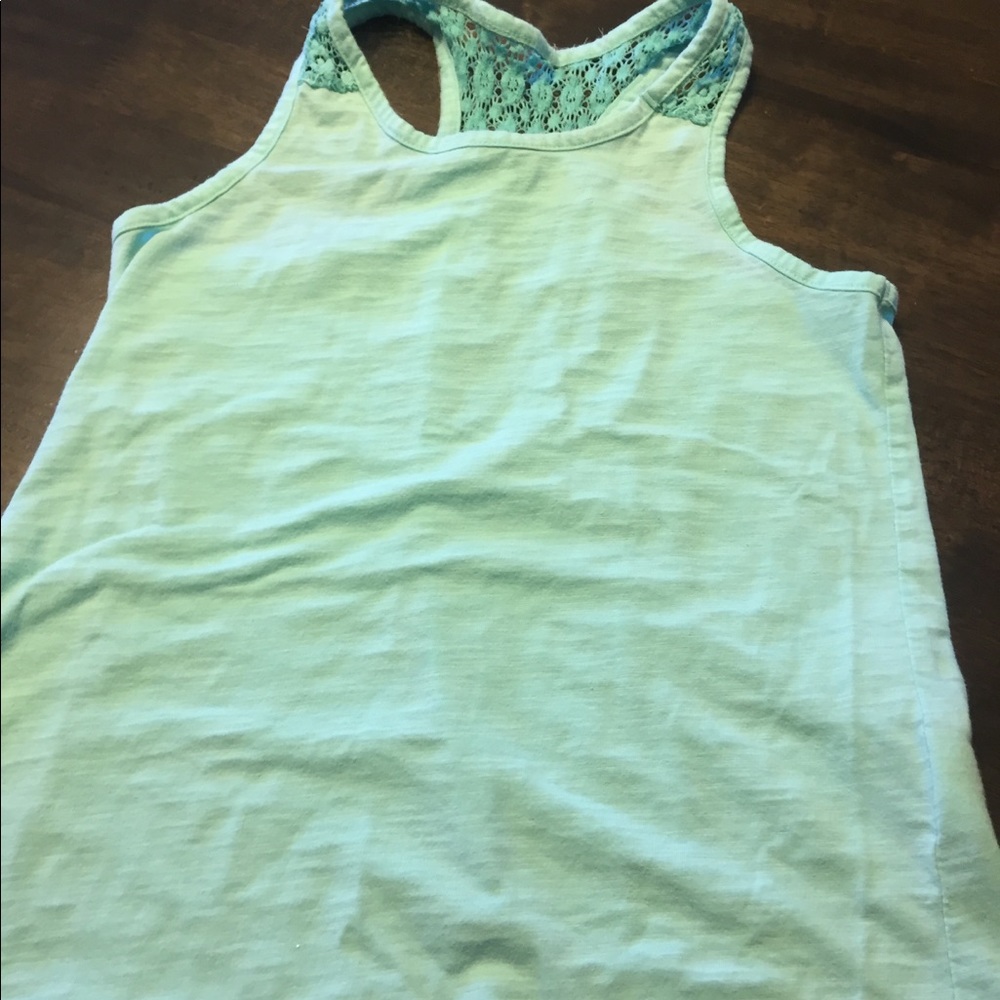 Green tank - Picture 2 of 4